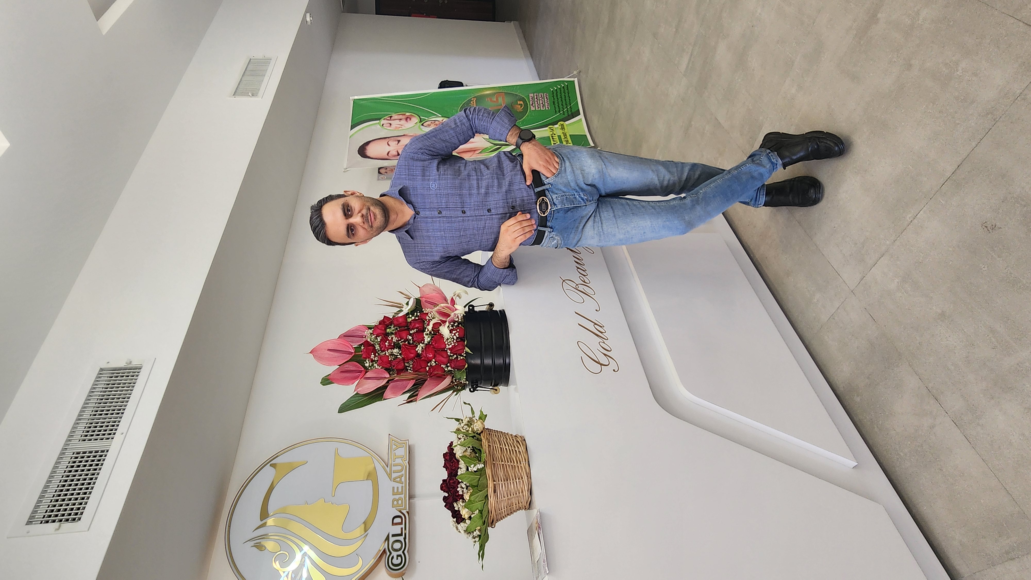 تصویر دکتر رضا مهدوی در گوهردشت