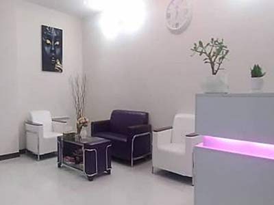 تصویر  تزریق ژل و بوتاکس در شهر ری